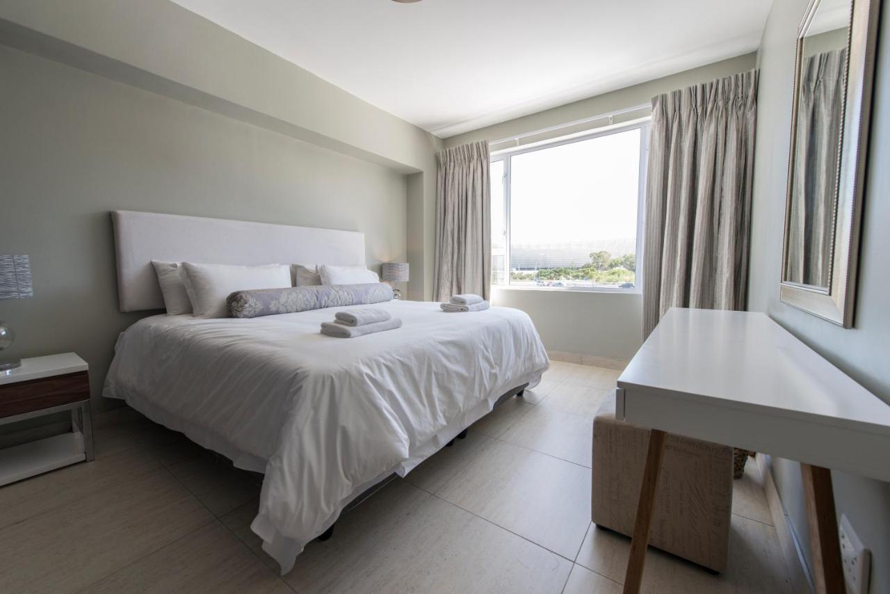 Dorric 005 No Loadshedding Apartment *